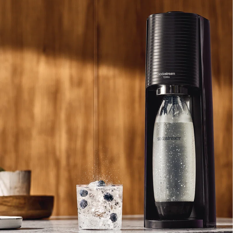 SodaStream+Terra+Sparkling+Water+Maker+with+CO2+and+DWS+Bottle (3)